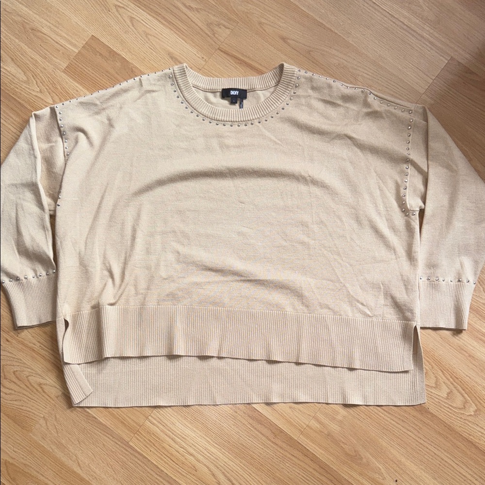 DKNY Oversized cropped Tan Knit Sweater Boxy Fit Size Large